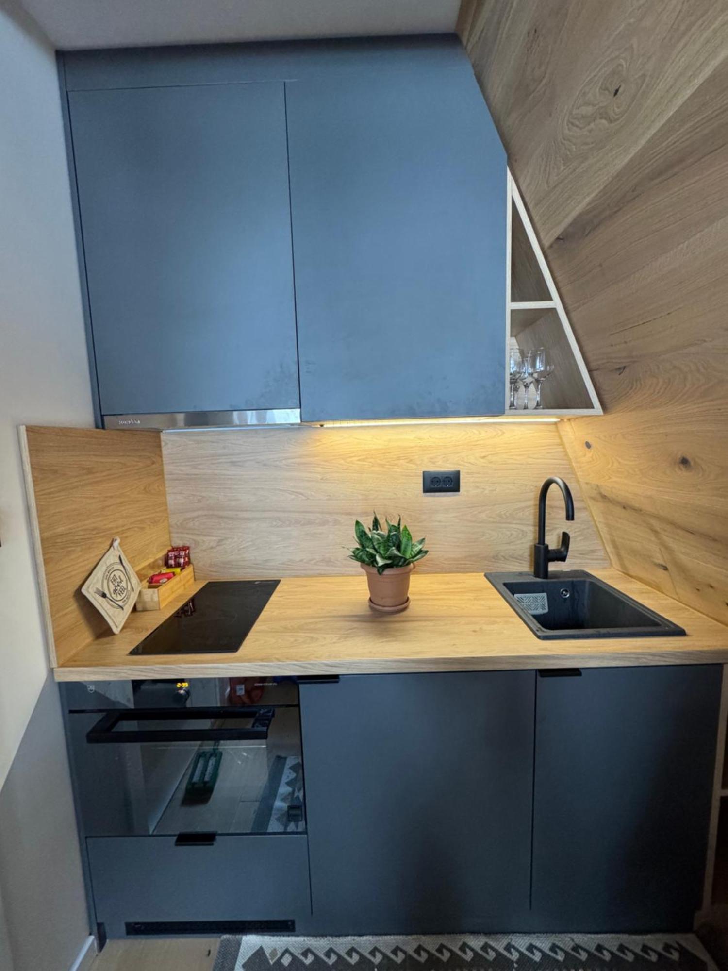 Chalet Frame *